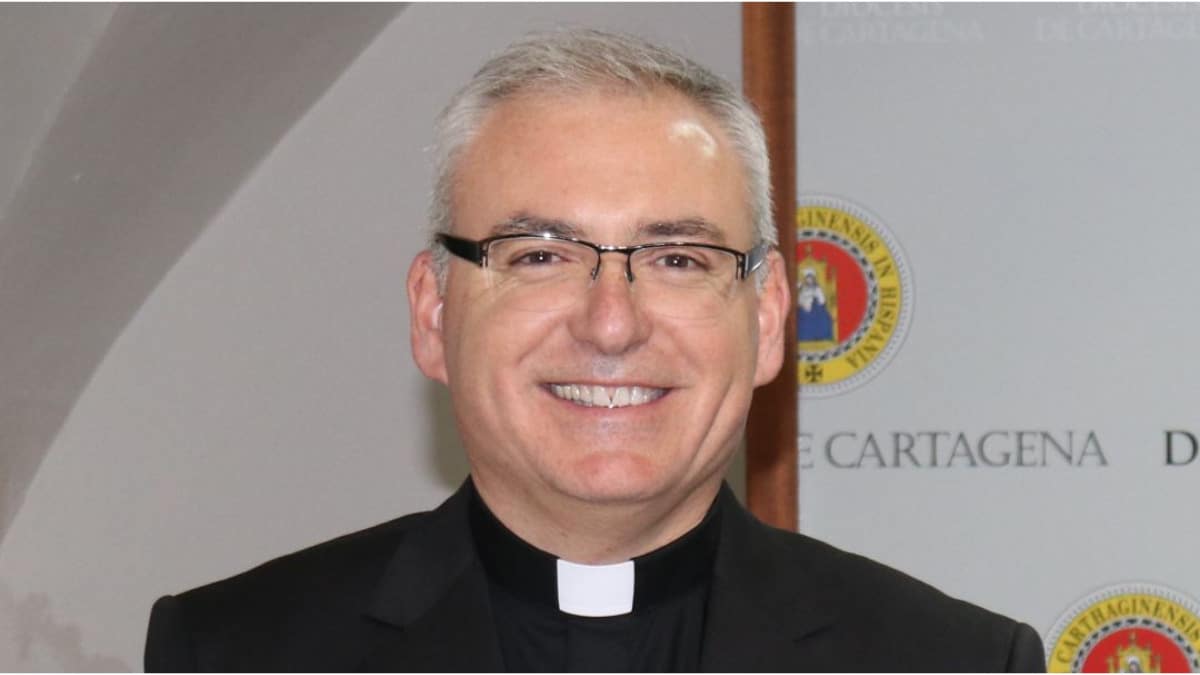 Mons Chico Martínez